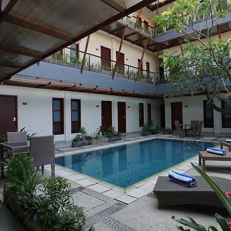 Reddoorz Near Legian Street Hotel Eksteriør billede