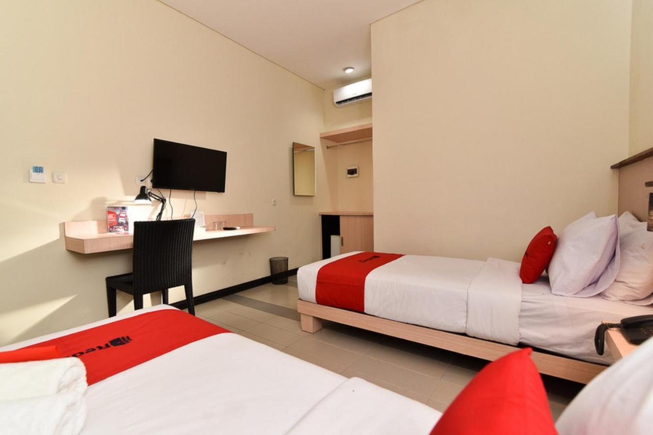 Reddoorz Near Legian Street Hotel Eksteriør billede